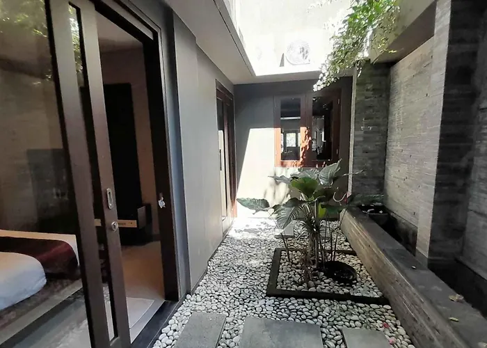 Villa Sakura *